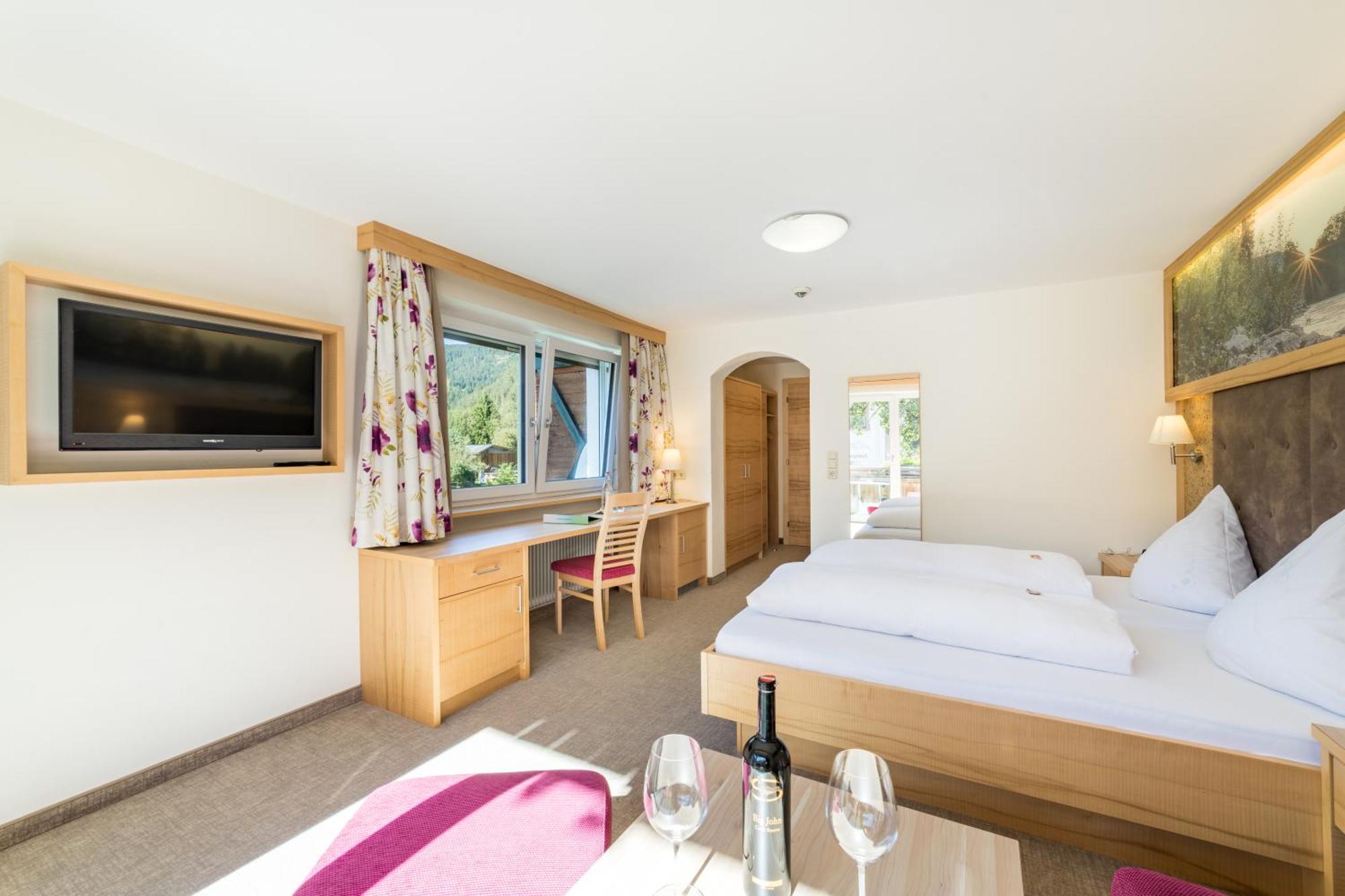 Hotel Post Bach (Tyrol) Quarto foto