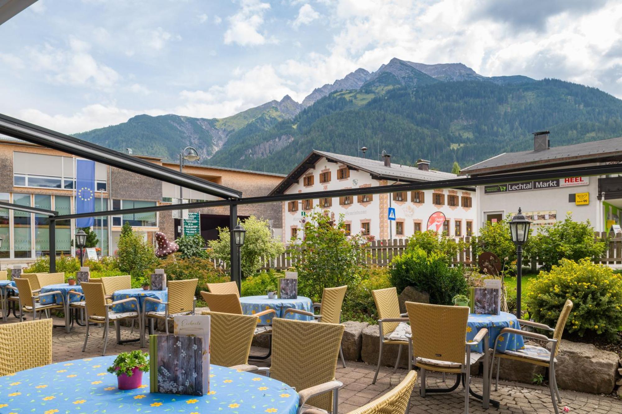 Hotel Post Bach (Tyrol) Exterior foto