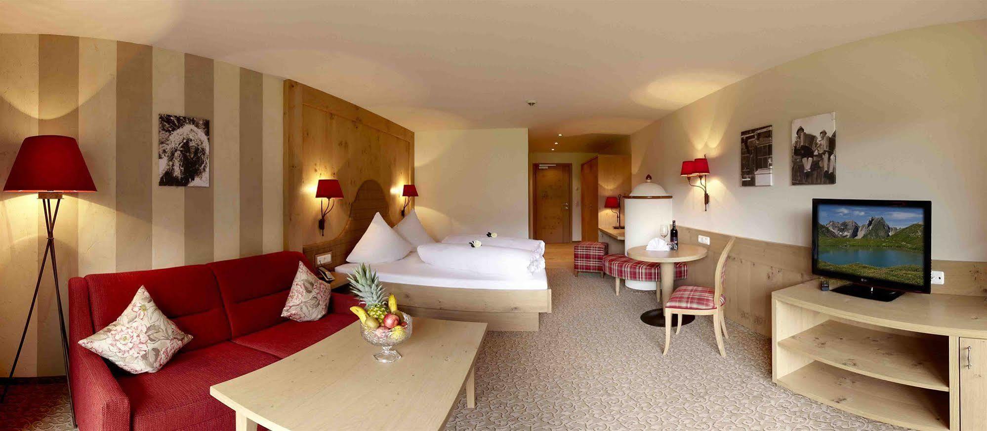 Hotel Post Bach (Tyrol) Exterior foto